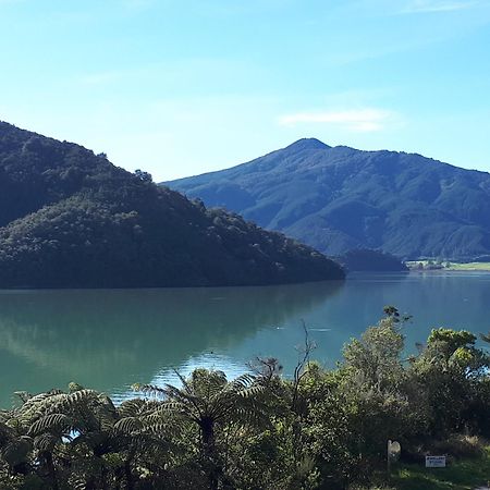 Marlborough Sounds Accommodation Хейвлок Экстерьер фото